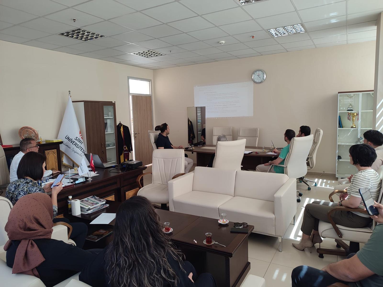 EĞİTİM-ÖĞRETİM KALİTE SÜREÇLERİ TOPLANTISI GERÇEKLEŞTİRİLDİ