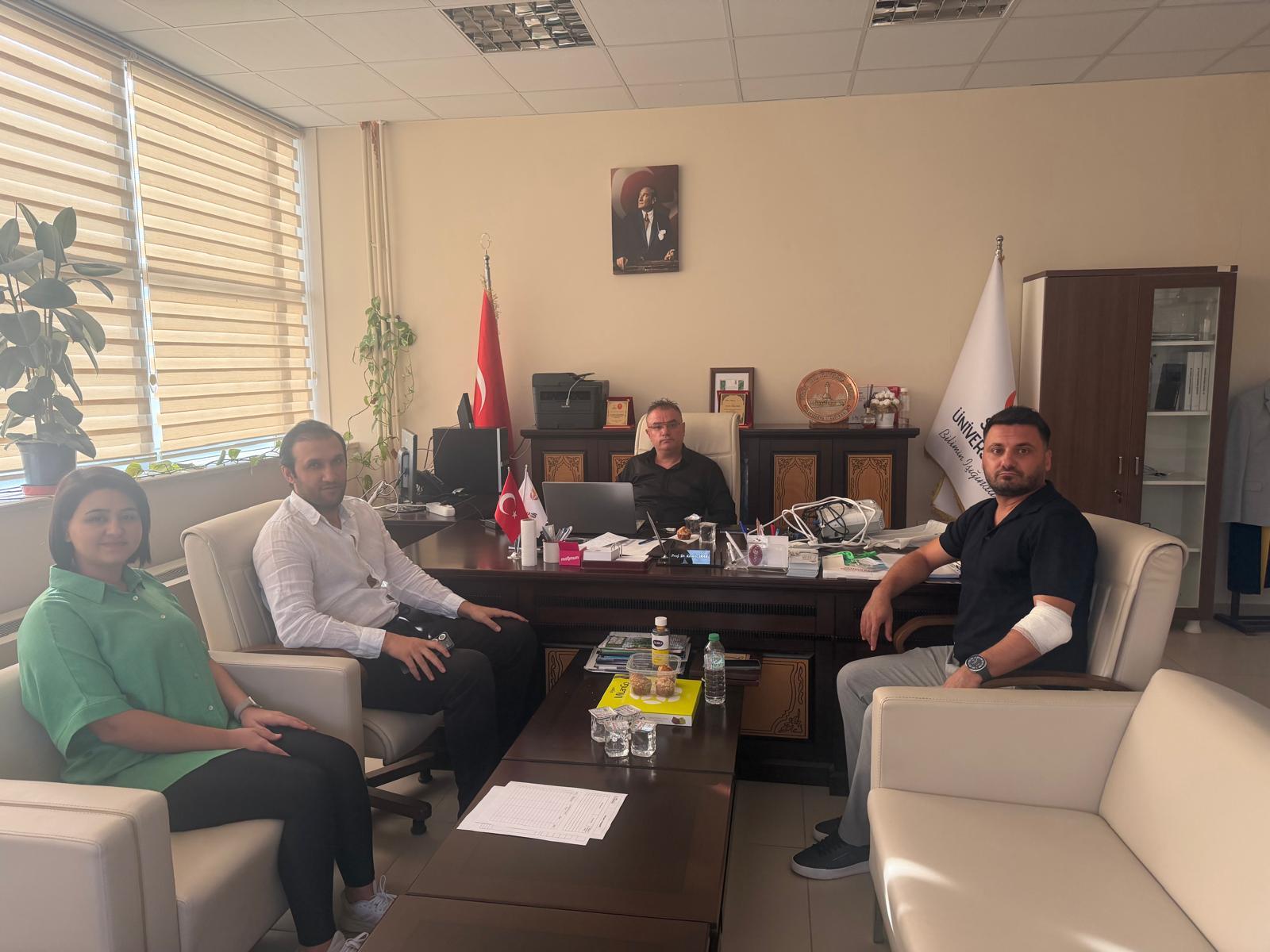 Hayvan Sağlığı Uygulama ve Araştırma Merkezi Başhekimi ile İç Paydaş Toplantısı Gerçekleştirildi